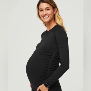 Figs large maternity long sleeve shirt